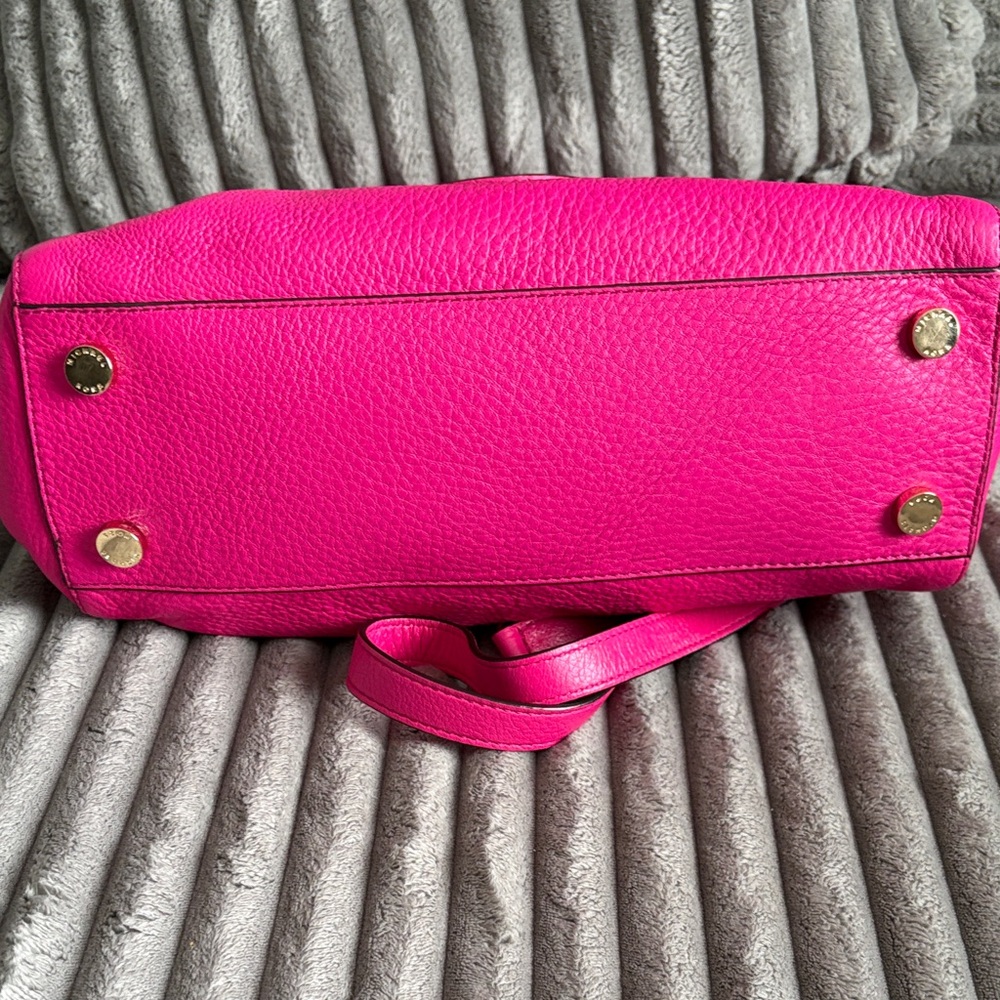 Michael Kors Fuchsia Tote and Wallet Set - Picture 10 of 14